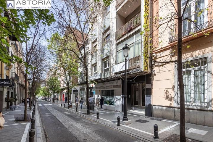 Magnífico piso de 200 m² ubicado junto a Plaza Trinidad ideal para vivir o para invertir. photo 0