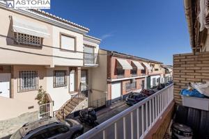 🏡 Adosado con dos viviendas independientes en Armilla – ¡Ideal para vivir o invertir! photo 0