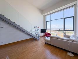 ESPECTACULAR LOFT AMUEBLADO, EQUIPADO Y DECORADO CON VISTAS MAR, INCLUIDO GARAJE photo 0