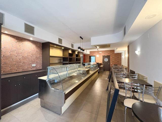 ALQUILER CAFETERIA - PANADERIA JUNTO AMBULATORIO DE LA POBLA DE VALLBONA photo 0