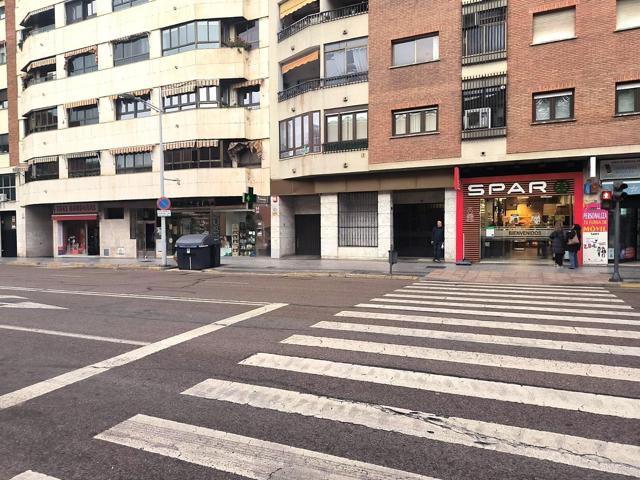 Parking En alquiler en Centro, Badajoz photo 0