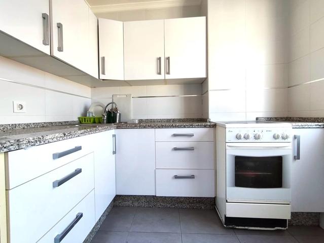 Vivienda en venta en Avenida Santa Marina photo 0