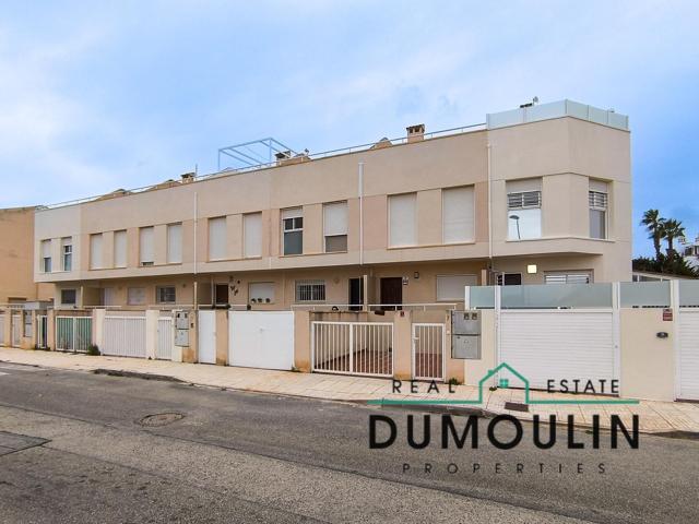 Triplex 3 dorm, 3 baños en Villamartin photo 0
