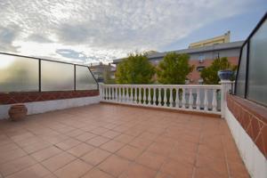 Duplex con amplia Terraza en Avenida Hispanidad de Santa Fe photo 0
