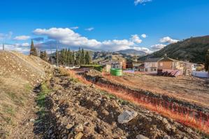 TERRENO URBANO A LA VENTA EN GRANADA photo 0