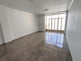 PISO A LA VENTA EN LOJA (GRANADA) EN SISTEMA DE PUJAS photo 0