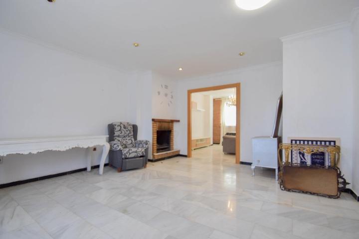 Casa de 3 Dormitorios con sótano de 92 m2 photo 0