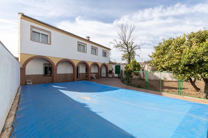 Dos casas en parcela de 724m con huerto y piscina - Ogíjares photo 0