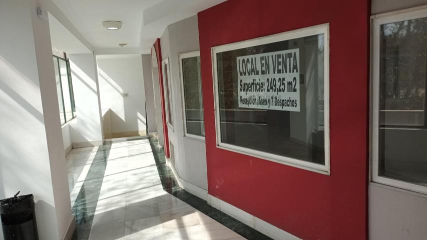 Oficina En venta en San Antón, Granada photo 0