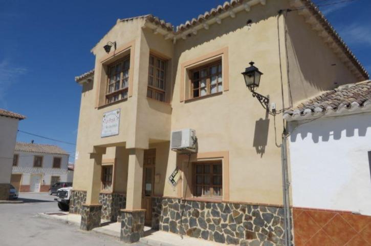 ¡Oportunidad única en Cortes de Baza! photo 0