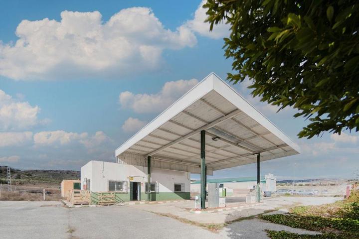 ¡Oportunidad Única! Estación de Servicio en Montejicar, Granada photo 0