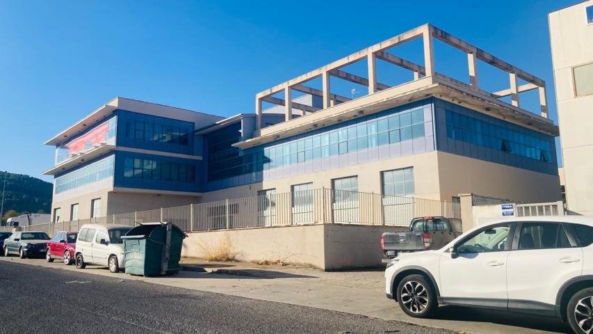 EDIFICIO COMPLETO DE LOCALES, OFICINAS Y GARAJES photo 0