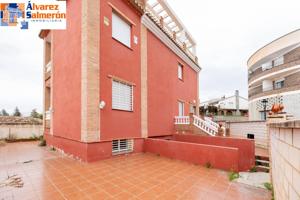 Venta de chalet en Gójar (Granada) photo 0