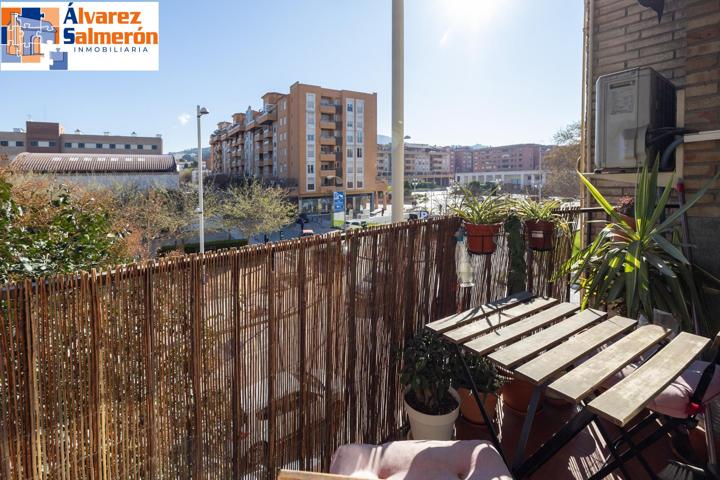 Maravilloso piso de 3 dormitorios con terraza en Avd Madrid photo 0