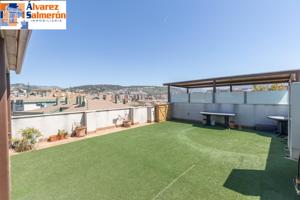 VIVIENDA TOP EN EDIFICIO PRINCIPE II - UNO DE LOS RESIDENCIALES MAS COTIZADOS DE GRANADA photo 0