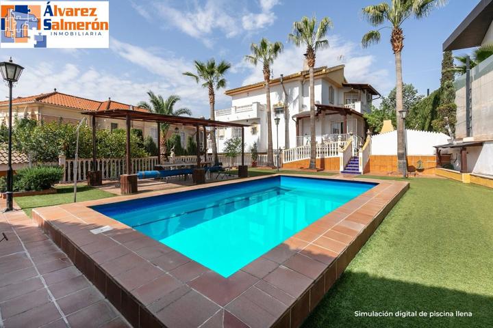 SE VENDE ESPECTACULAR CHALET EN MONTELUZ photo 0