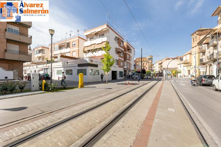 ¡PISO DE 3 DORMITORIOS EN ARMILLA A PIE DE METRO! photo 0