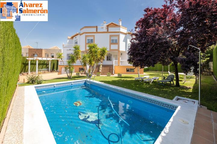 ¡GRAN CHALET EN GOJAR EN URBANIZACION LOS CEREZOS! photo 0