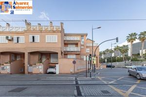 CASA EN ARMILLA, JUNTO AL NEVADA. photo 0