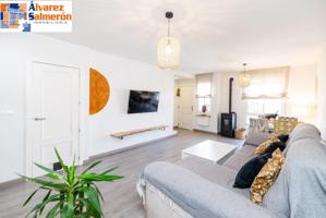 Tu nuevo hogar familiar te espera en el Jau. photo 0