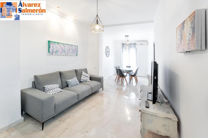 Piso en pleno centro de Granada photo 0