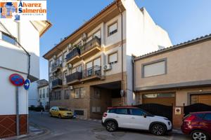 ¡Tu hogar ideal en el corazón de Churriana de la Vega! 🌟 photo 0