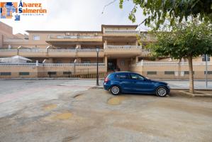 ✨ Exclusivo Ático en Las Gabias junto al Metro | Vistas Despejadas, Terraza y Garaje 🚗🌄 photo 0