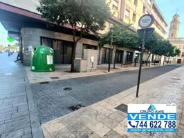 Local comercial en Paseo Germanias de Gandia photo 0