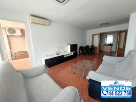 Piso con trastero en barrio Corea de Gandia photo 0