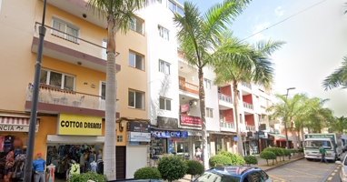 Locales en venta planta primera excelente ubicacion en el corazon de Los Cristianos photo 0