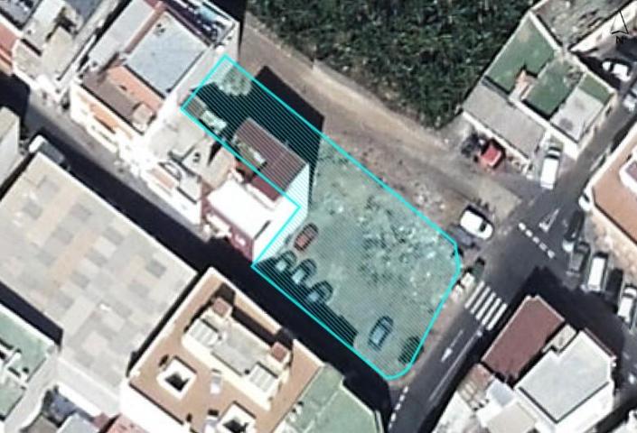 Terreno de 609 m2 de suelo urbano consolidado en Alcalá a 300 metros de la playa. photo 0