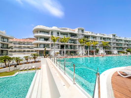 Espectacular apartamento en venta en Palm-Mar, Complejo Las Olas photo 0