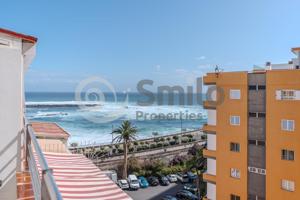 Fantástico ático con vistas al mar en Puerto de la Cruz. photo 0