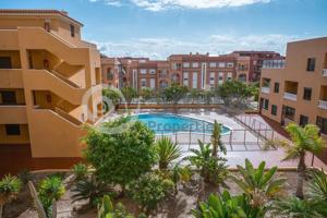 Bienvenido a tu nuevo paraíso junto al mar, apartamento 2 dormitorios en el Médano photo 0