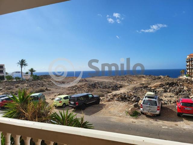 ¡Tu rincón de tranquilidad con vistas al mar te espera en Costa del Silencio! photo 0