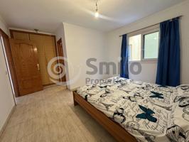 Oportunidad única en Los Cristianos: Piso amplio y versátil, ideal para vivir, invertir o disfrutar como segunda residencia photo 0