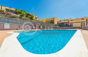 Amplia vivienda adosada en venta en Llano del Camello – Las Chafiras, San Miguel de Abona photo 0