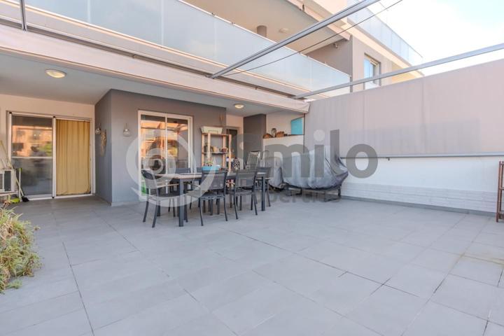 ¡ESPECTACULAR APARTAMENTO CON TERRAZA DE ENSUEÑO A UN PASO DEL MAR – SOTAVENTO, LA TEJITA! photo 0