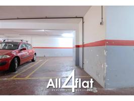 PARKING EN VENTA, AMPLIO Y DE FACIL ACCESO EN GUINARDÓ photo 0