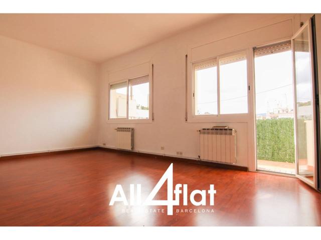 PISO EN L'EIXAMPLE EN 62 M² , 2 HABITACIONES DOBLES, COCINA EUQIPADA , AMPLIO BALCON, Y BAÑO. photo 0