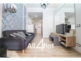 PISO DE 52 M2 EN EIXAMPLE CON 1 HABITACIÓN DOBLE, 1 BAÑO, GALERÍA INTERIOR, COCINA EQUIPADA. AMUEBLADO. photo 0