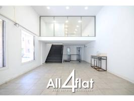 LOCAL COMERCIAL EN ESQUINA DE 283 M² EN ZONA ESTRATÉGICA DE SANTS photo 0
