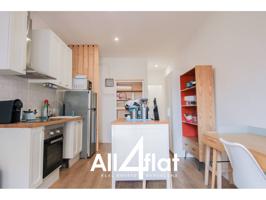 PISO EN VENTA DE 57 M² UBICADO EN EL CAMP DE L'ARPA, 2 HABITACIONES, BAÑO, AMUEBLADO CON BALCÓN. photo 0