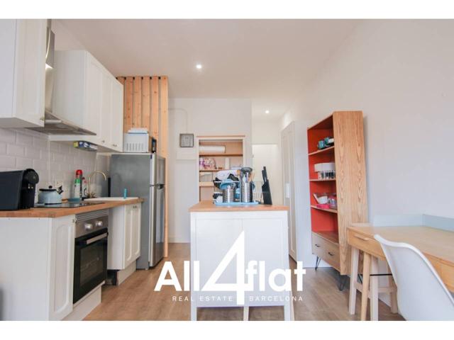PISO EN VENTA DE 57 M² UBICADO EN EL CAMP DE L'ARPA, 2 HABITACIONES, BAÑO, AMUEBLADO CON BALCÓN. photo 0