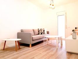 PISO DE 72 M2 EN HOSPITALET , 2 HABITACIONES, UN BAÑO,COCINA EQUIPADA. AMUEBLADO. photo 0