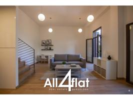 VIVIENDA LUMINOSA EN VENTA EN EL CENTRO HISTÓRICO DE BARCELONA photo 0