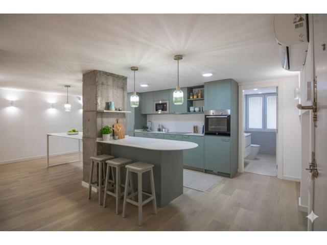 EXCLUSIVO LOCAL CONVERTIDA EN VIVIENDA REFORMADO Y LUMINOSO EN SANT GERVASI-GALVANY photo 0