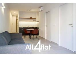 PISO REFORMADO DE 69M2 EN POBLE-SEC.3 HABITACIONES DOBLES. BAÑO COMPLETO.COCINA EQUIPADA. BALCÓN photo 0