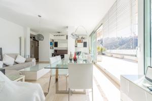 Oportunidad única: Ático exclusivo con vistas panorámicas! photo 0