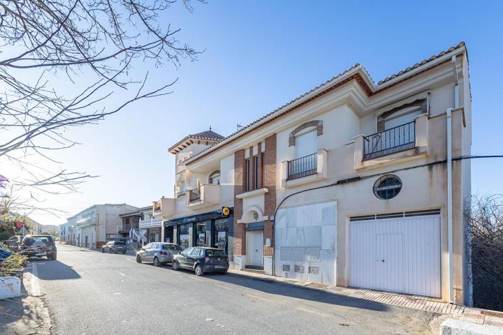 Casa amplia en 2 plantas en Ventas de Huelma. photo 0